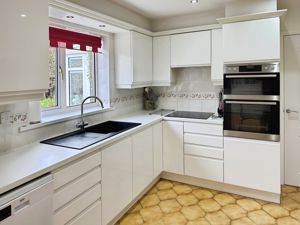 Photo 14- click for photo gallery